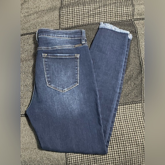 KanCan jeans size 30 (NWOT) - Picture 3 of 7